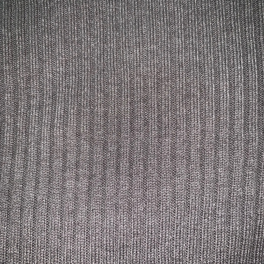Shirt - Picture 3 of 4